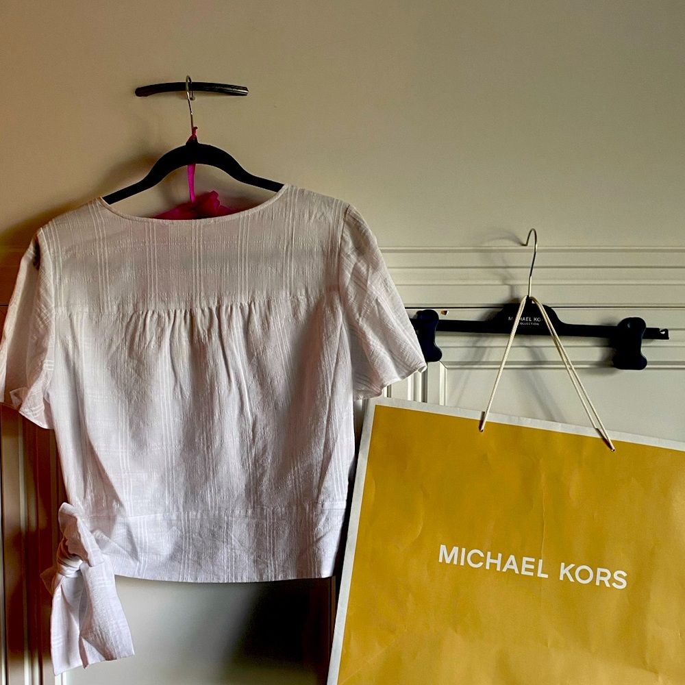 MK white blouse brand new 👍 with 🏷 tags